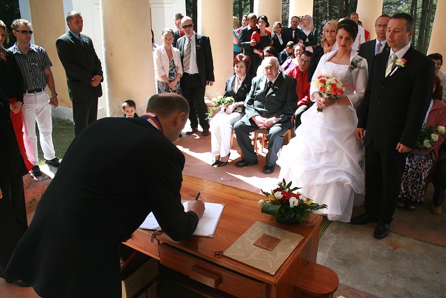 Svatba  Kerkovi ,Kalvarie estice-Volyn 24.4.2010