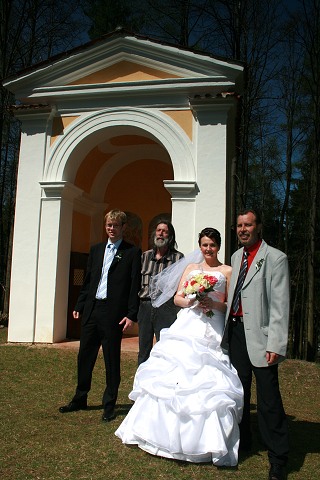 Svatba  Kerkovi ,Kalvarie estice-Volyn 24.4.2010