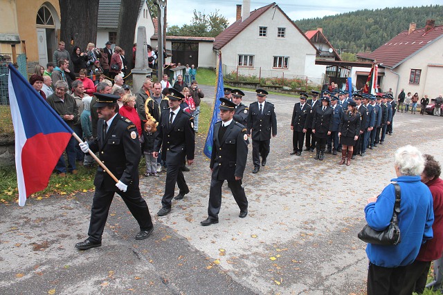Svcen novho praporu SDH Budilov 26.9.10