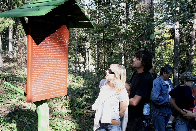 Odhalen informan tabule na Vnci  23.9.2007
