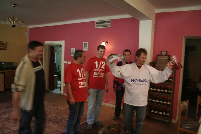 II.mezinrod.hokej.turnaj 