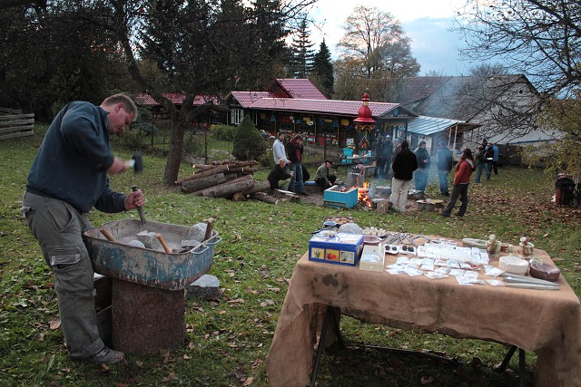 Ukonen sezny a den otevench atelir ve veln
